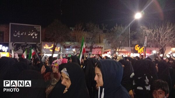 راهپیمایی گسترده مردمی در محکومیت حملات اخیر و تجلیل از شهیدان مقاومت  