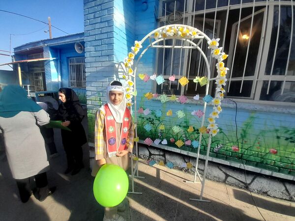 جشن نیمه شعبان در مدرسه شهید محمد حسین الیشه 
