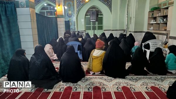 محفل انس با قرآن به یاد شهیدان جنگ اخیر