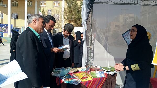  گرامیداشت هفته کتاب و کتابخوانی در شهر تربت حیدریه 