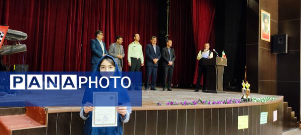 اختتامیه مسابقات ورزشی آموزشگاه هیhت امنایی ضحی ۲ در سالن غدیر شیروان