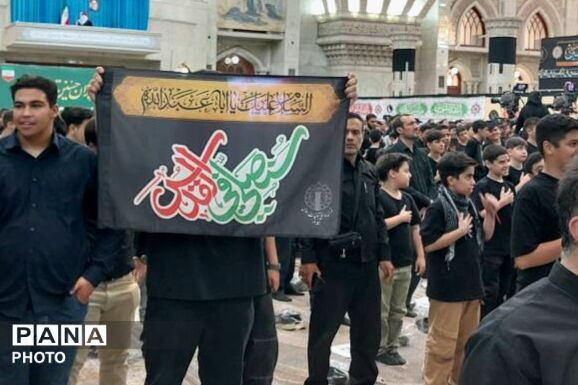 دانش‌آموزان منطقه ۵ تهران در سوگواره «احلی من العسل» گرد هم آمدند