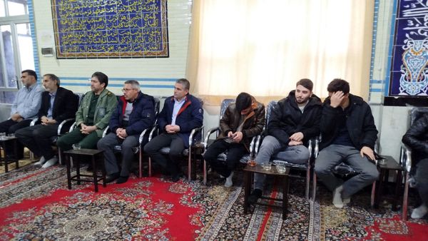 بدرقه دانش‌آموزان معتکف در شهرستان هوراند