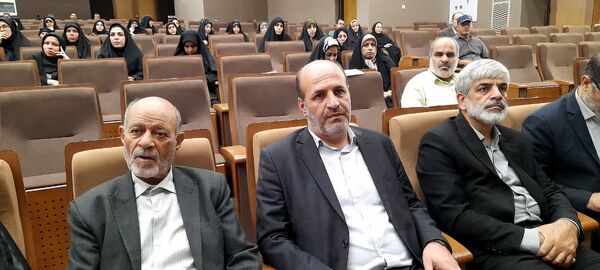 همایش تجلیل از مدرسه یاران استان قم