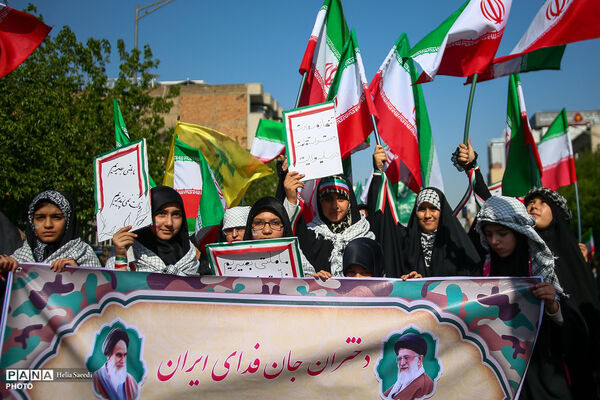 رزمایش «دختران جان فدای ایران»