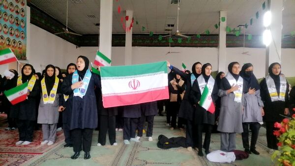 جشن روز دانش آموز دختران دبیرستان حضرت فاطمه و حضرت رقیه در مهدیه شهر بار نیشابور 