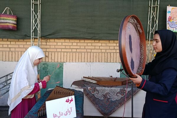 جشنواره ماها در دبستان دخترانه بعثت ۲؛ روزی پر از شادی و خلاقیت