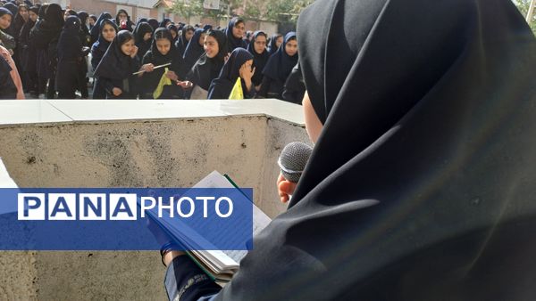 مراسم بزرگداشت شهید سید حسن نصرالله در دبیرستان هوشیار ناحیه یک مشهد