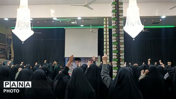 مراسم چهلمین روز شهادت رهبر انقلاب در لالجین برگزار شد