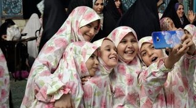  جشن تکلیف دختران گامی در مسیر تعالی دینی است