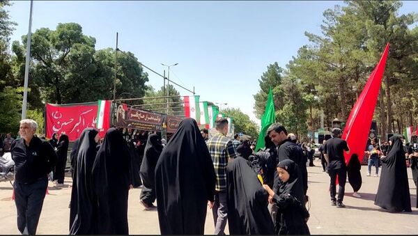 حضور مردم نیشابور در راهپیمایی جاماندگان اربعین حسینی