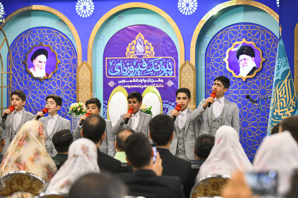 جشن ازدواج 150 زوج دانشجو در مسجد مقدس جمکران 