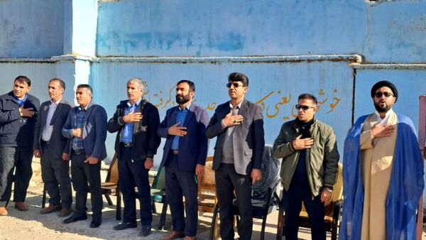 نواخته شدن زنگ انقلاب در دبستان دخترانه ام‌البنین دیشموک