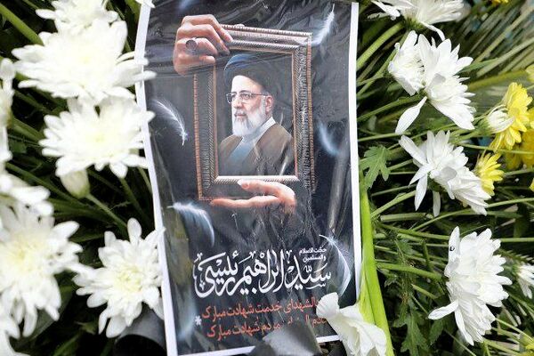مراسم بزرگداشت شهیدان راه خدمت در مسجد جامع سنندج 