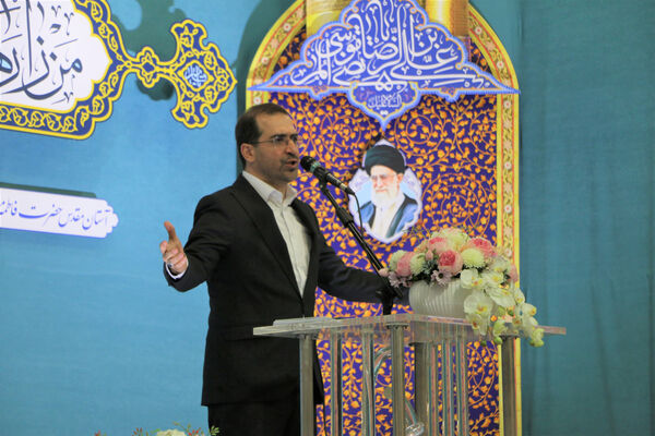 اجتماع عظیم دختران دانشجوی کشور در حرم حضرت معصومه(س)