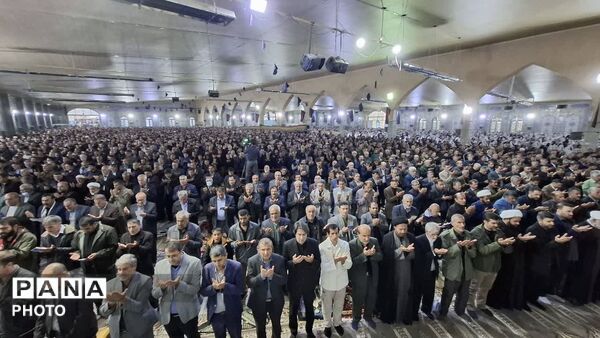 برگزاری باشکوه نماز عید سعید فطر در یاسوج