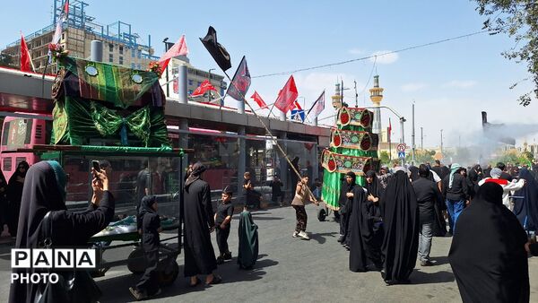 خیابان امام رضا(ع)؛ میزبان دسته‌های عزاداری اربعین حسینی
