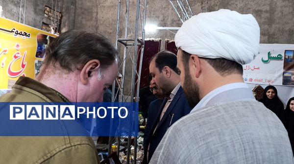 نمایشگاه دستاوردها و توانمندی بانوان روستایی در روستای بشرآباد