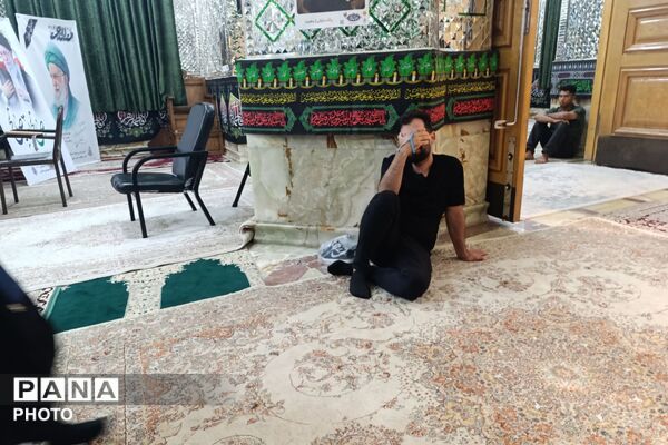 تجدید میثاق خبرنگاران پانا در کنار مزار فرزند امام رضا (ع)