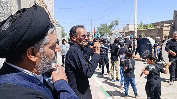 مراسم عزاداری  سرور و سالار شهیدان امام حسین علیه السلام در روستای سلطان آباد نمک