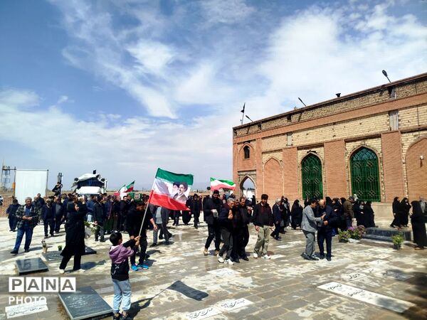 تشییع پیکر پاک شهید بشنیجی در محمدشهر کرج