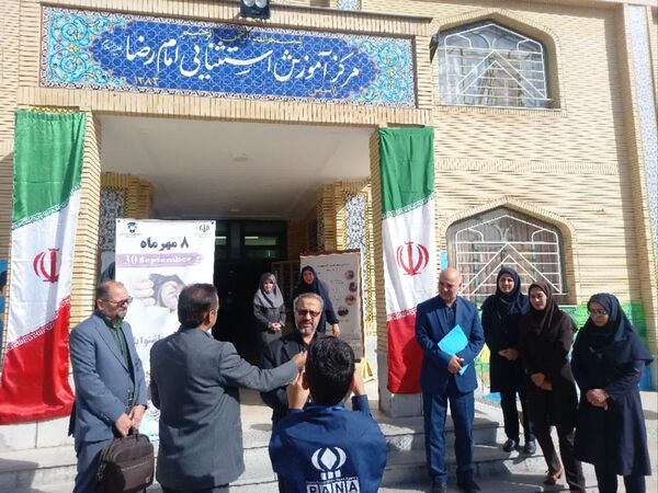 بازدید مدیر کل آموزش و پرورش استان از پیش دبستانی نوآموزان با آسیب شنوایی امام رضا (ع)