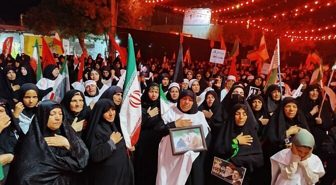 طنین «لالایی علی‌اصغر» در صد و سیزدهمین شب بیعت با رهبری؛ نورآباد در سوگ کوچک‌ترین سرباز کربلا