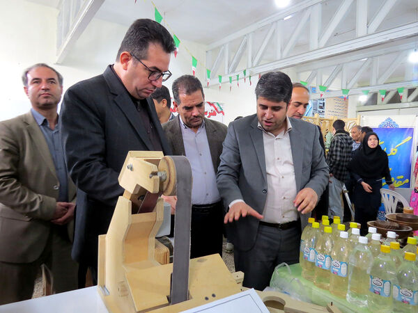 افتاحیه نمایشگاه دستسازه های هنرستان های شهرستان بجنورد 