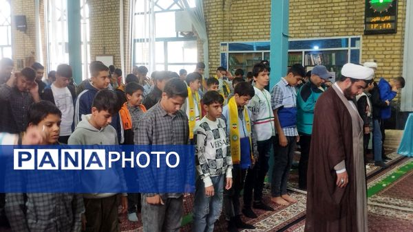 آغاز مسئولیت دینی؛ جشن سن تکلیف دانش‌آموزان پسر مدرسه شهید آیت‌الله مدرس قرچک