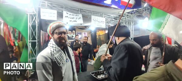 موکب‌های مردمی در راهپیمایی‌های اقتدار قم