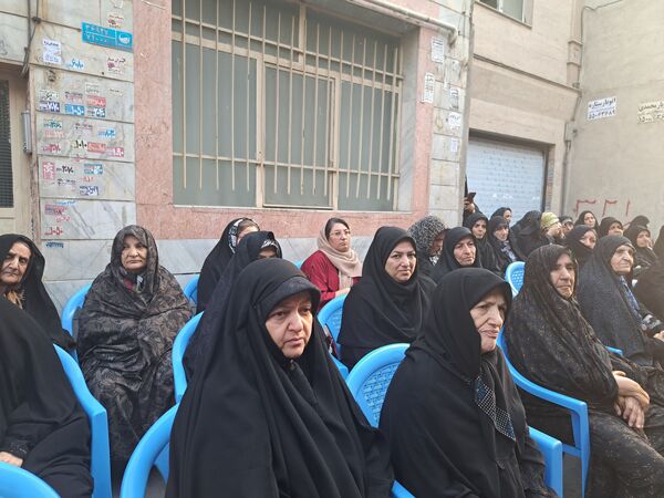 طرح تکریم خانواده شهدا با عنوان آبروی محله