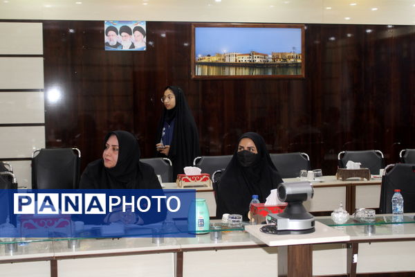 کار گروه هماهنگی - اجرایی نظام مراقبت اجتماعی دانش آموزان استان بوشهر