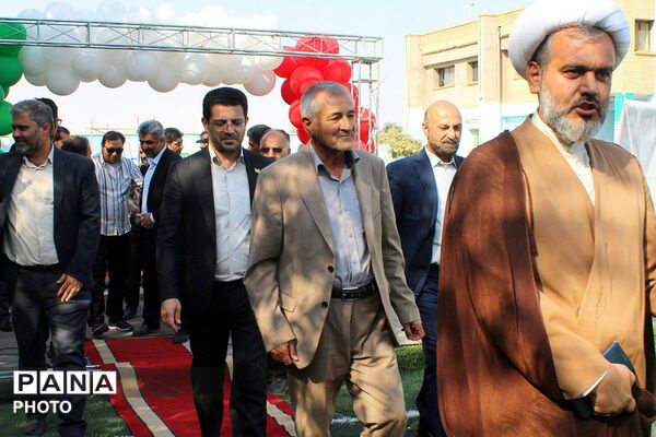 افتتاحیه زمین چمن مصنوعی در دبیرستان پورصابری جوادآباد