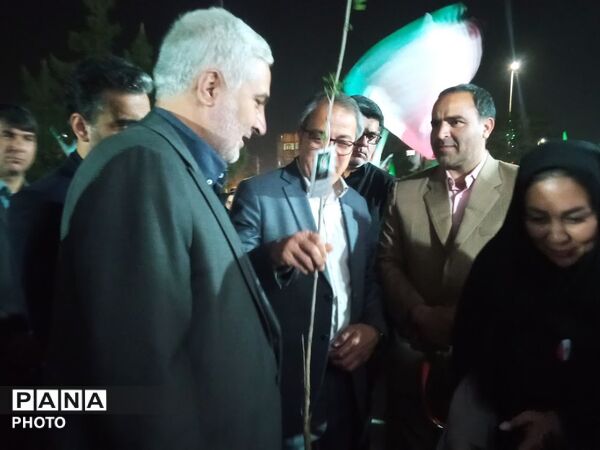 پویش نهال امید