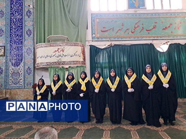 برگزاری آیین سیاسی نماز جمعه در مصلی قائمشهر