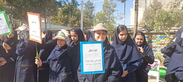 المپیاد ورزشی در دبیرستان کوثر فرهنگیان
