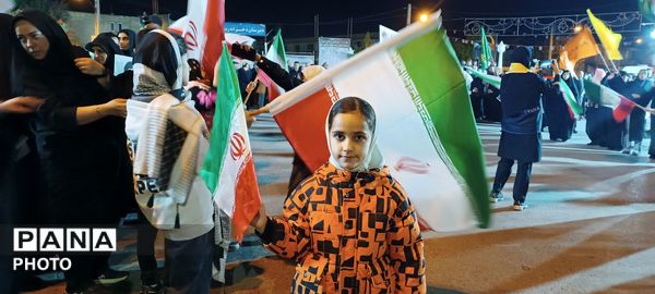 میدان داری مدافعان میهن در خیابان های پلدختر 