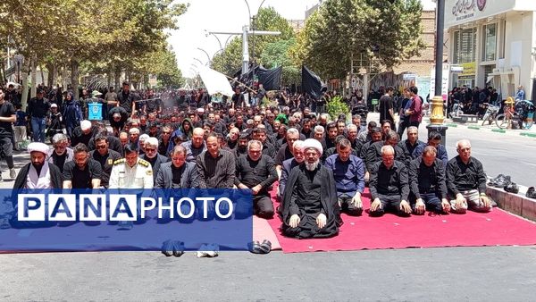 عزاداری روز عاشورا در کاشمر 