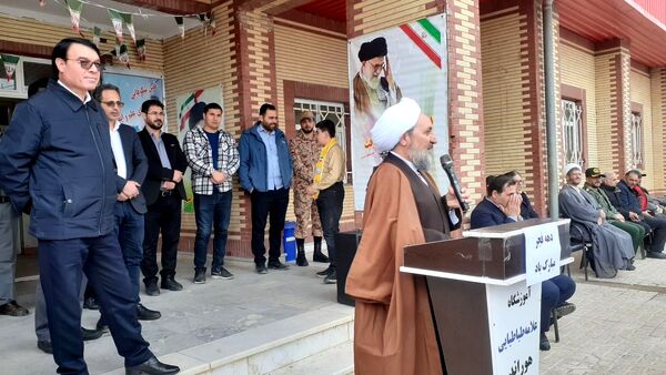 طنین چهل و هفتمین زنگ انقلاب در مدارس شهرستان هوراند
