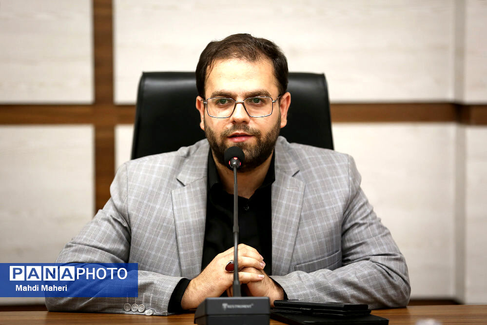 باید سواد مقاومت را در کشور گسترش دهیم