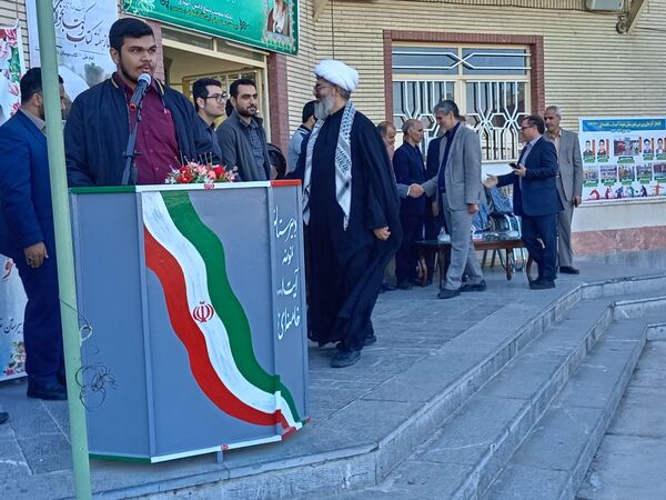 بزرگداشت هفته کتاب و کتابخوانی در کاشمر