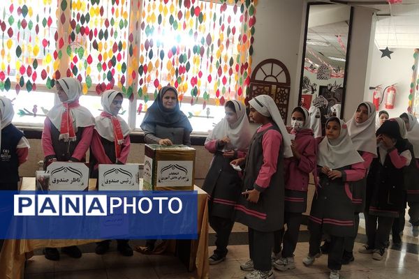 برگزاری انتخابات شورای دانش آموزی در مدارس ناحیه دو شهرری 