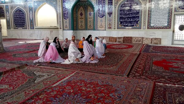 دهه نودی‌ها در نماز عبادی سیاسی جمعه
