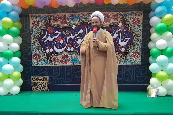 جشن بزرگ دانش‌آموزی به‌مناسبت عید غدیرخم در شهرستان ورامین