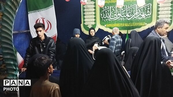 گذری بر فعالیت موکب بلوار غزالی در پنجاه و پنجمین شب از اجتماعات مردمی 