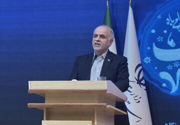 حفظ وحدت ملی مهم‌ترین ضرورت امروز کشور است/ با مدیریت صحیح می‌توان مشکلات را برطرف کرد 