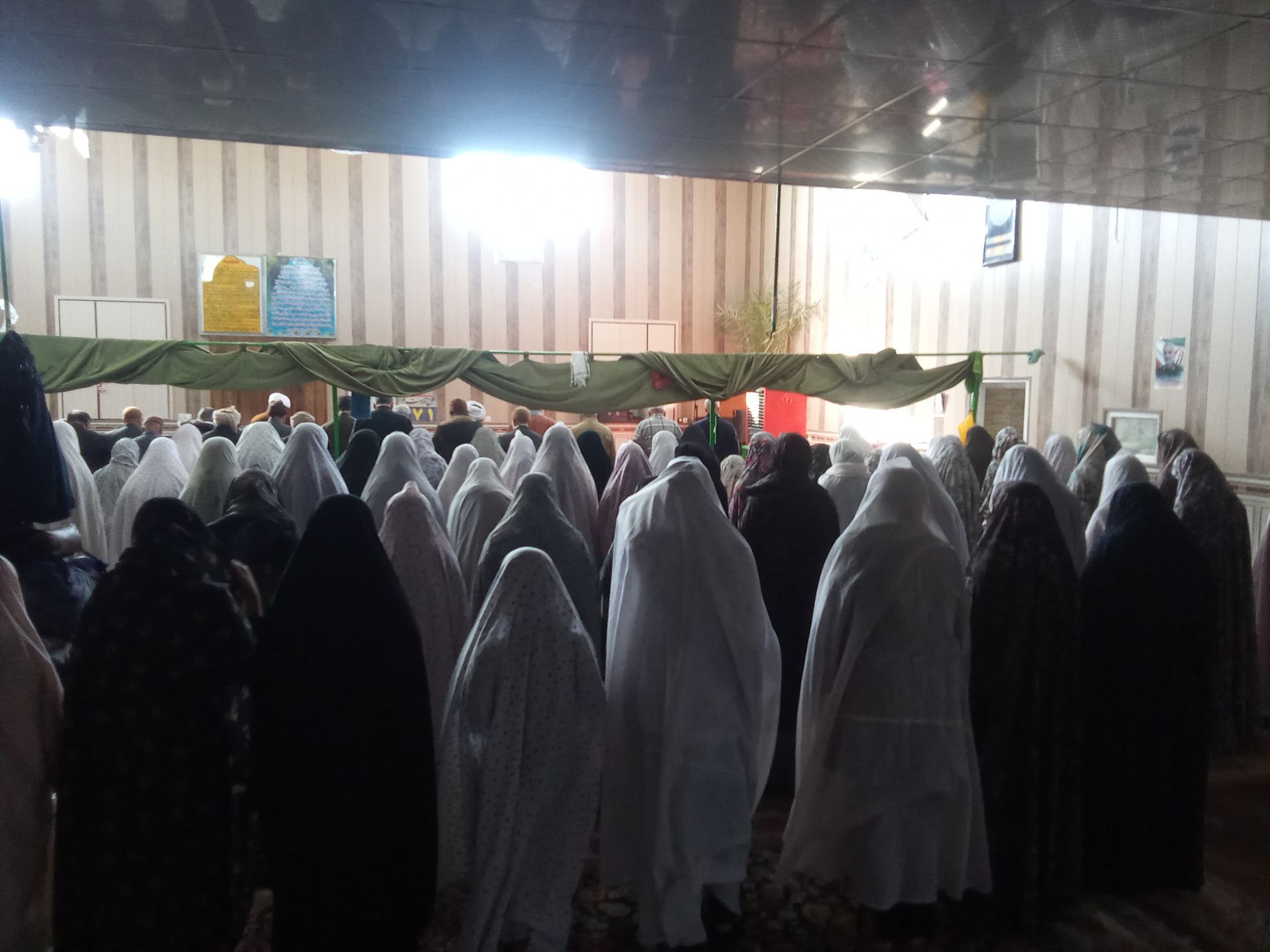 نماز جماعت؛ پیوند عاشقان خدا در اعتکاف مسجد جامع سلطان‌آباد رخ 