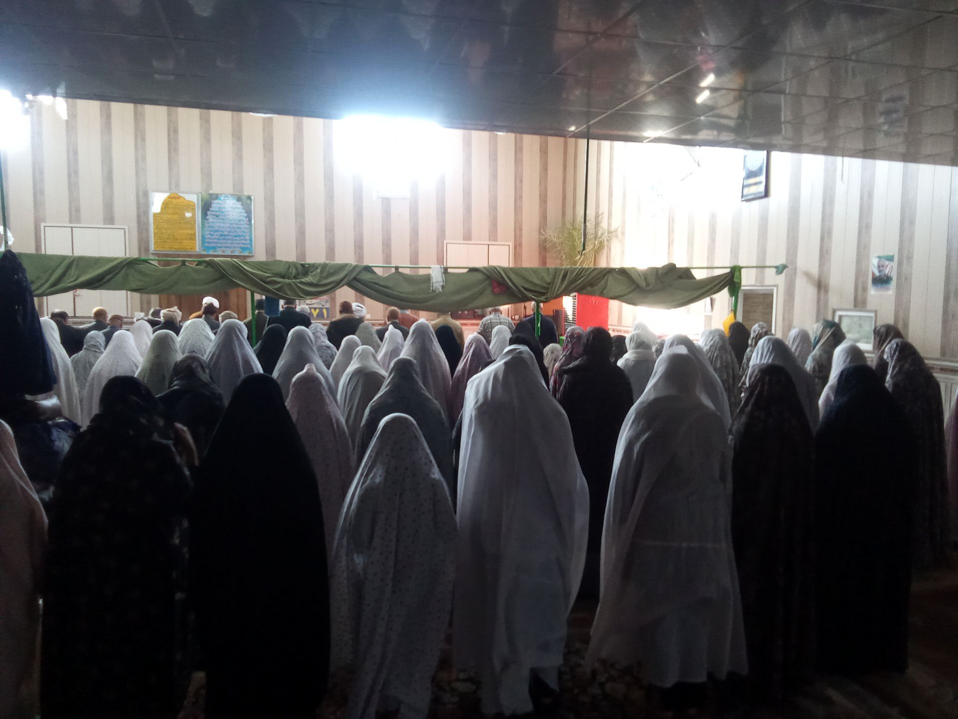نماز جماعت؛ پیوند عاشقان خدا در اعتکاف مسجد جامع سلطان‌آباد رخ 