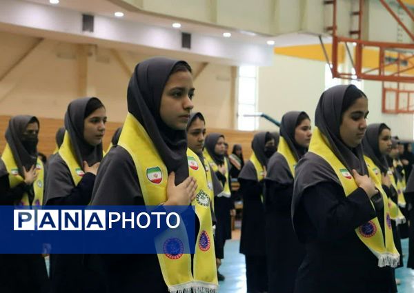 آیین استانی نواختن زنگ انقلاب استان خراسان رضوی در ناحیه ۵ مشهد