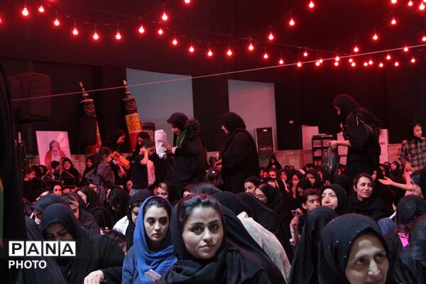 معصومیت در آغوش عزای کربلا